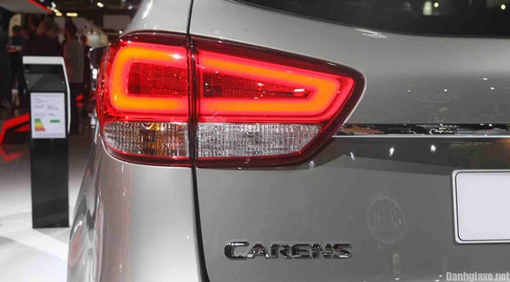 Đánh giá xe Kia Carens 2017 | Kia Carens 2017 giá bao nhiêu?