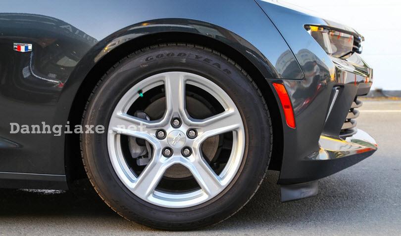 Chevrolet Camaro 2017 giá bao nhiêu? Thông số kỹ thuật và hình ảnh chi tiết 10