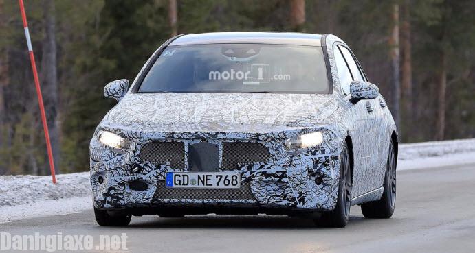 Đánh giá xe Mercedes-AMG A45 2018 qua hình ảnh chạy thử 1