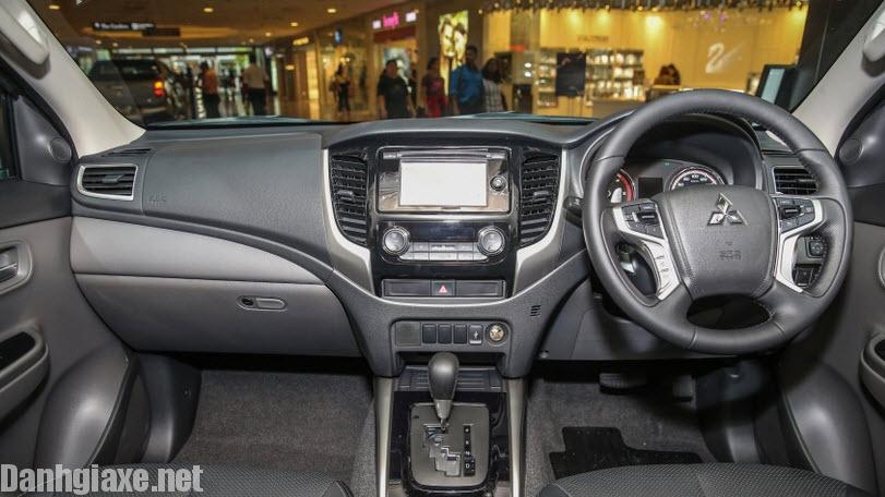 Giá xe Mitsubishi Triton 2017 cùng ảnh chi tiết vừa ra mắt thị trường 10
