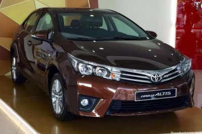 Toyota Corolla Altis 2016 giá bao nhiêu? Có gì mới?