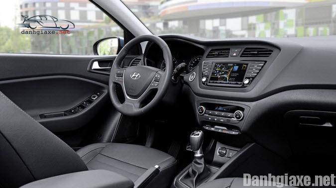 Đánh giá xe Hyundai i20 Active 2016, các tiện ích cùng cảm giác lái 10