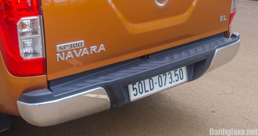Đánh giá xe Nissan Navara 2016 về giá bán, thiết kế và vận hành