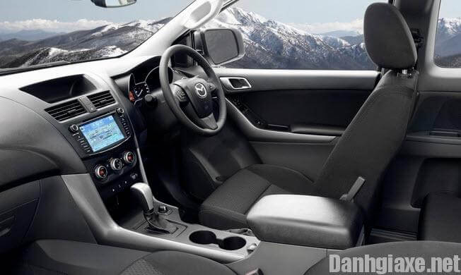 Đánh giá xe Mazda BT-50 2016, thiết kế nội ngoại thất, giá bán & vận hành xe 4