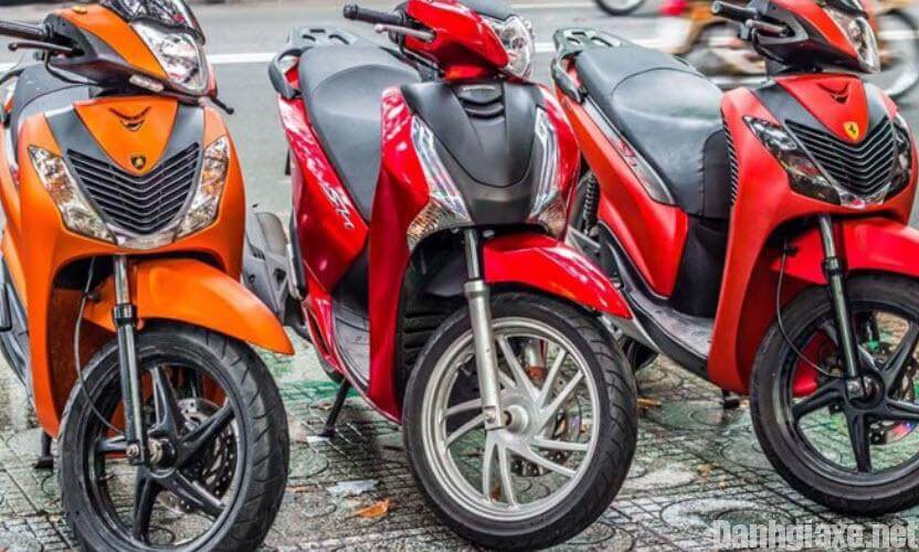 Ngắm bộ ảnh xe Honda SH dán decal đổi màu cá tính ở Sài Thành