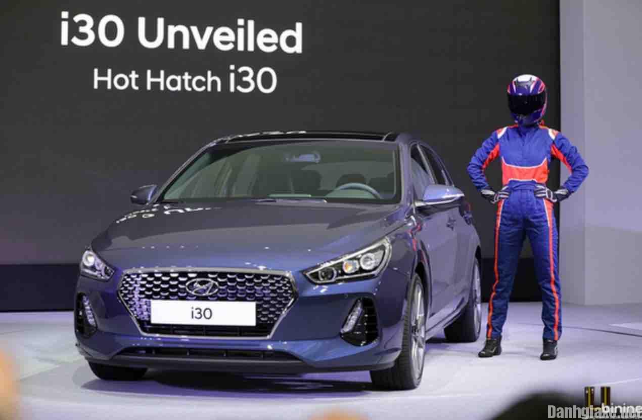 Hyundai i30 2017 giá bao nhiêu? Thông số và hình ảnh i30 2017 chi tiết