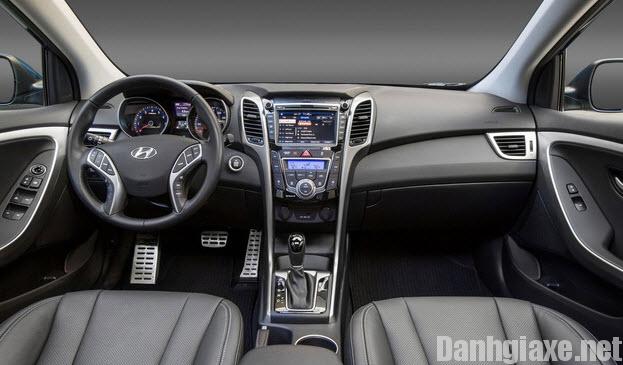 Hyundai Elantra 2017 GT giá bao nhiêu? thiết kế nội ngoại thất và vận hành 3