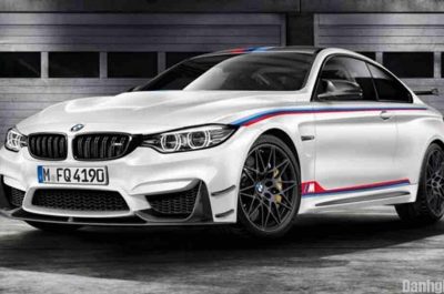 BMW M4 2017 DTM Champion Edition giá bao nhiêu?