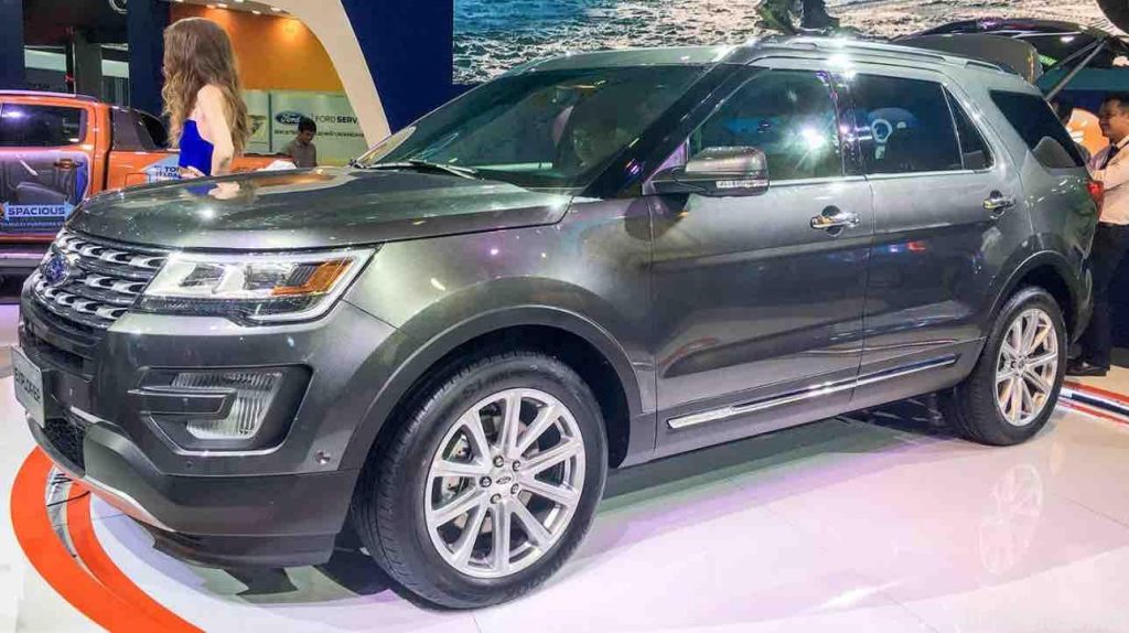 Đánh giá xe Ford Explorer 2017: SUV 7 chỗ đậm chất Mỹ