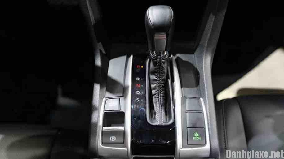 Honda Civic 2016 bị triệu hồi vì hệ thống phanh tay điện tử