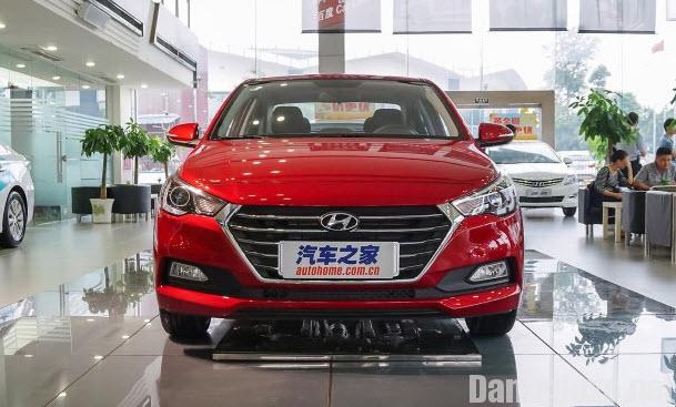 Đánh giá xe Hyundai Accent Hatchback 2017 về thiết kế, vận hành & giá bán 3