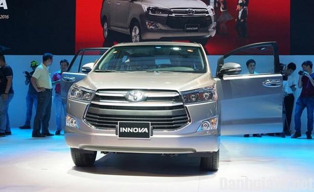 Toyota Innova 2017 giá bao nhiêu? Nên mua xe Innova 2017 V, G hay E? 24