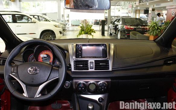 Toyota Yaris 2017 giá bao nhiêu? nên mua xe Yaris 2017 E hay G? 11