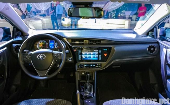Đánh giá Toyota Corolla Altis 2017: Thể thao hơn, nhiều công nghệ hơn!