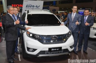 Giá xe Honda BR-V 2017 chỉ từ 292 triệu VNĐ với 5 phiên bản tùy chọn