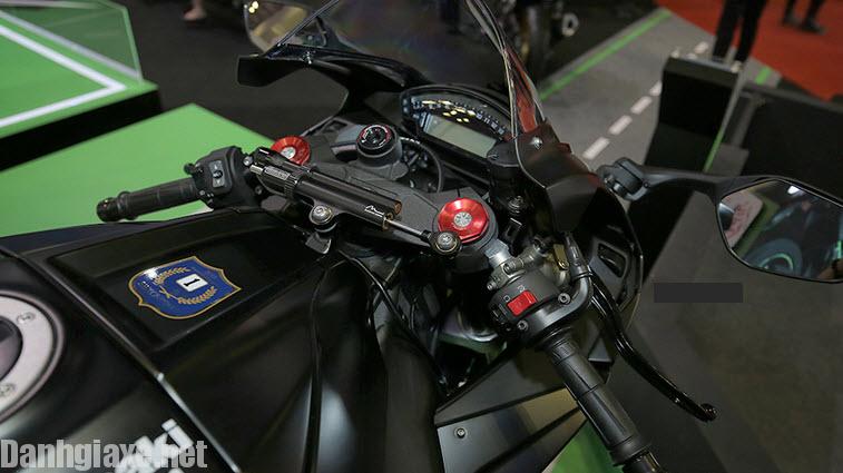 Kawasaki Ninja ZX 10RR 2017 giá bao nhiêu? Đánh giá thiết kế và khả năng vận hành 5
