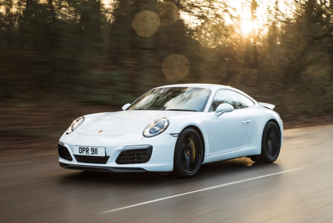 Cùng chuyên gia tìm hiểu về lịch sử 7 thế hệ Porsche 911 Turbo thần thánh   Tạp Chí Siêu Xe