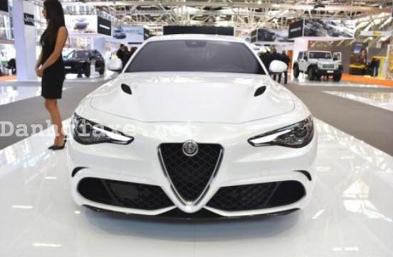 Alfa Romeo Giulia 2017 giá bao nhiêu? thiết kế vận hành & thông số kỹ thuật 2