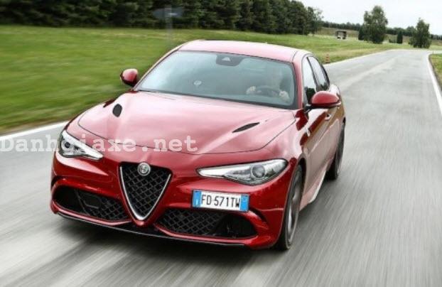 Alfa Romeo Giulia 2017 giá bao nhiêu? thiết kế vận hành & thông số kỹ thuật 7