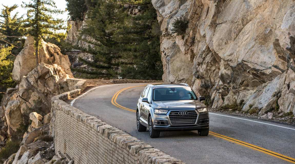Đánh giá xe Audi Q7 2017 về thiết kế nội ngoại thất, giá bán và vận hành