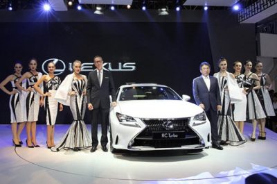 Lexus RC Turbo 2017 giá bao nhiêu tại Việt Nam? Thiết kế & khả năng vận hành