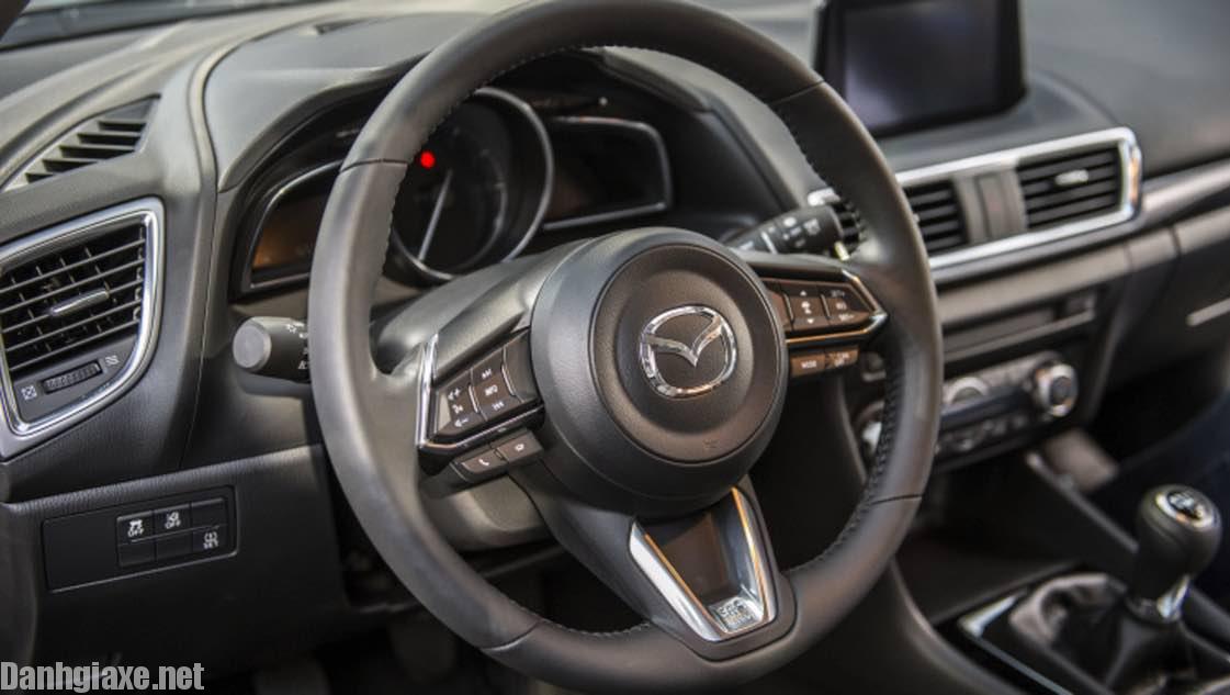 Đánh giá Mazda 3 2017 Facelift về thiết kế nội thất