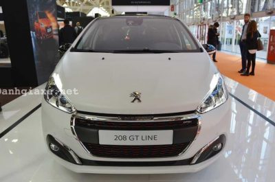 Đánh giá xe Peugeot 208 GT Line 2017 về thông số kỹ thuật, nội ngoại thất và giá bán