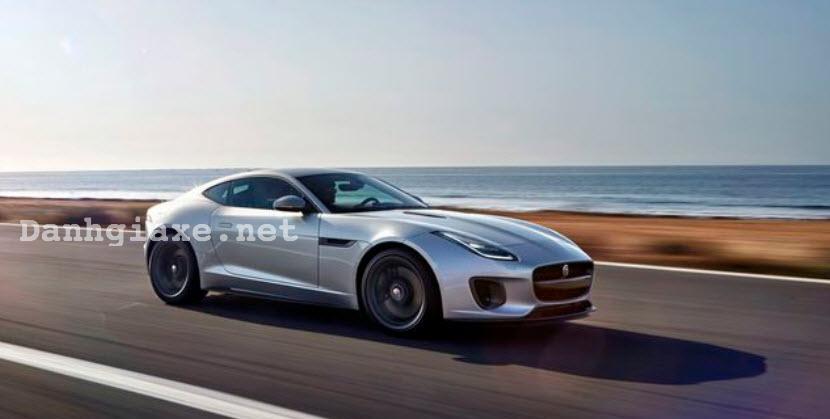 Đánh giá xe Jaguar F-TYPE 2017 về nội ngoại thất & khả năng vận hành 4