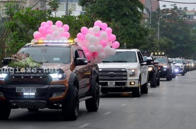 Mãn nhãn với dàn xe Ford Ranger gần 50 chiếc đi đón dâu tại Hà Nội