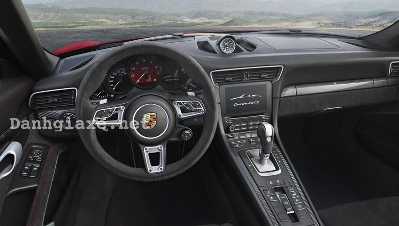 Đánh giá xe Porsche 911 GTS 2017 về thiết kế nội ngoại thất & giá bán 5