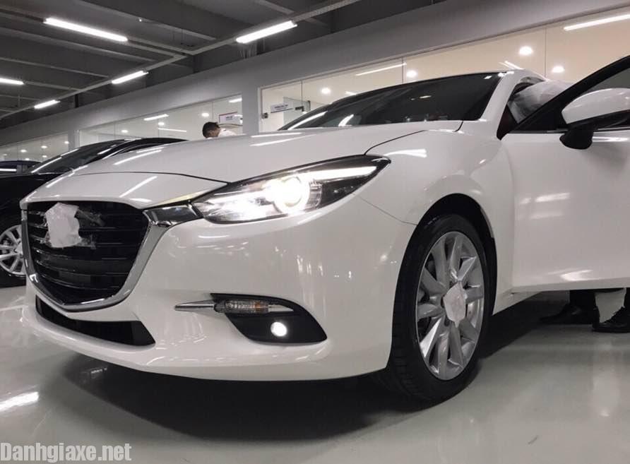 Mazda3 2017 facelift ra mắt tại Việt Nam tăng giá nhẹ