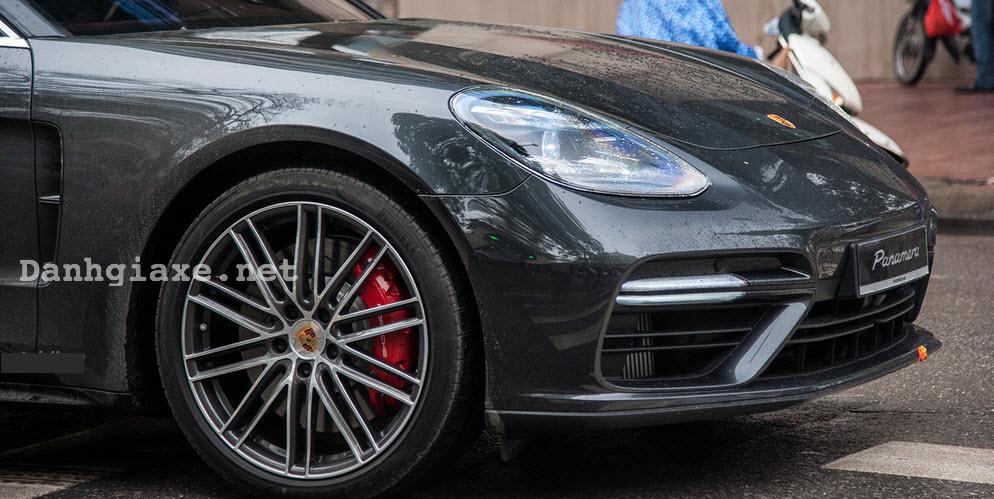 Ảnh thực tế Porsche Panamera 2017 giá 12 tỷ dạo phố tại Việt Nam 2