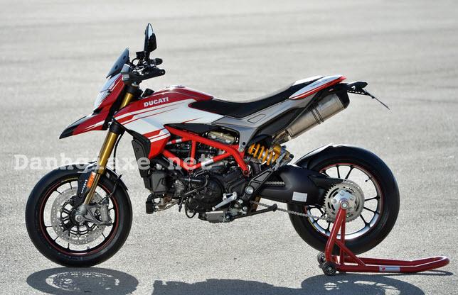 Ducati Hypermotard 939 giá 450 triệu tại Việt Nam dành cho dân phượt 4