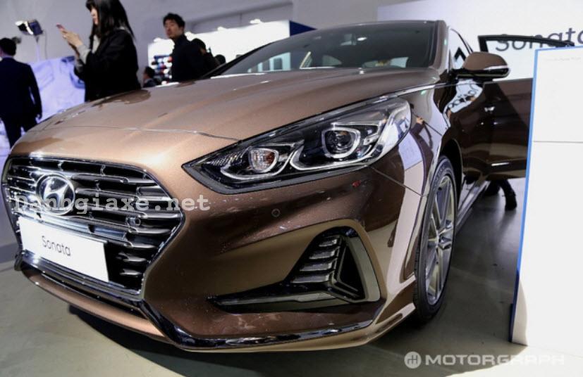 Đánh giá xe Hyundai Sonata 2018 về thiết kế nội ngoại thất kèm giá bán mới nhất 9