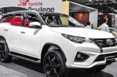 Toyota Fortuner TRD Sportivo 2017 có gì mới nổi bật so với Toyota Fortuner 2017?