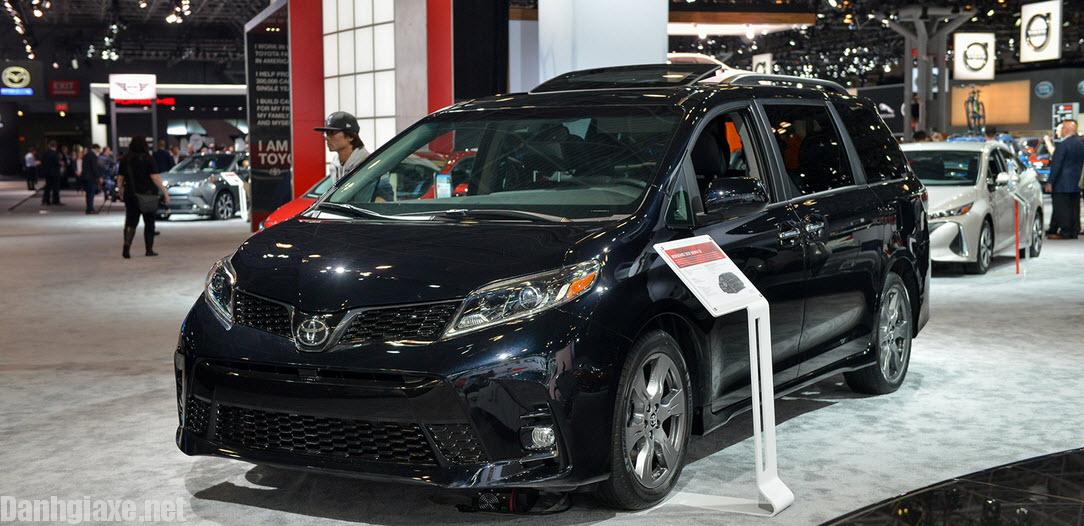Đánh giá xe Toyota Sienna 2018 về thiết kế nội ngoại thất kèm giá bán mới nhất 1