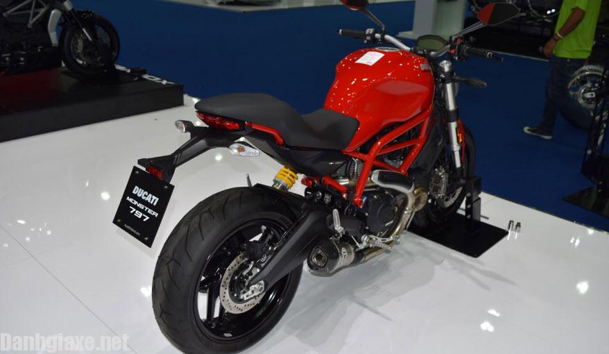Ducati Monster 797 2017 giá bao nhiêu? Đánh giá về hình ảnh thiết kế & vận hành 3