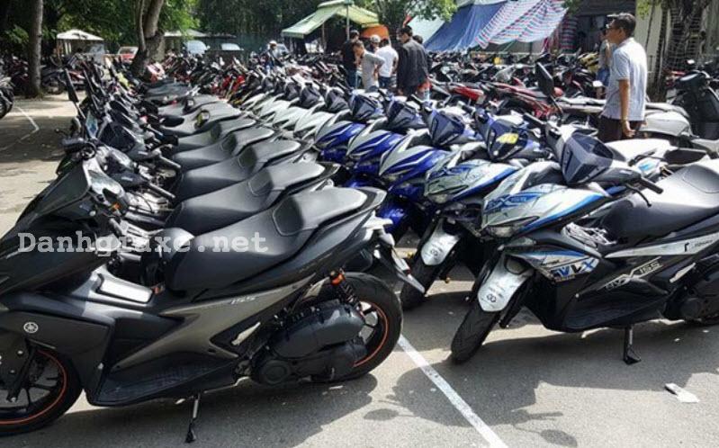 Gần 100 xe Yamaha NVX hội tụ tại Hà Nội trong buổi off-line 1