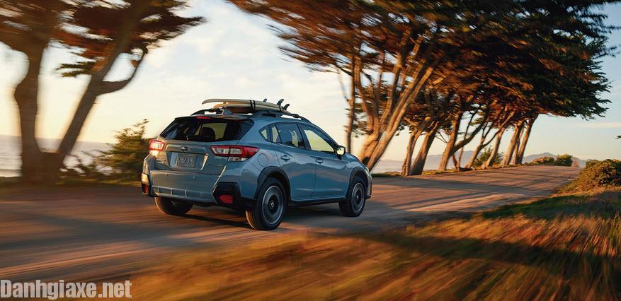 Đánh giá xe Subaru Crosstrek 2018 về thiết kế nội ngoại thất kèm giá bán mới nhất 4