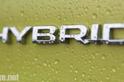 Xe Hybrid là gì? có ưu điểm gì khi vận hành so với động cơ thường?