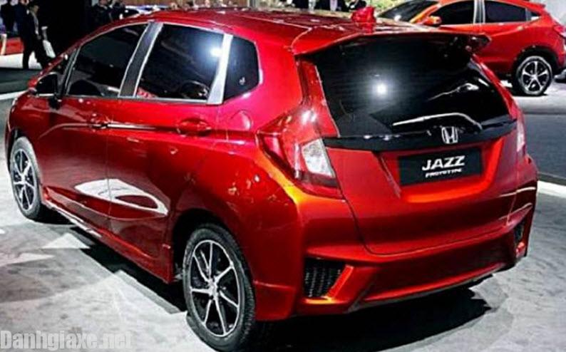 Đánh giá xe Honda Jazz 2017 về thiết kế nội ngoại thất kèm giá bán mới nhất 3