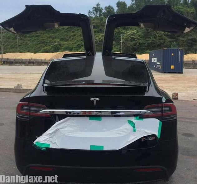 Tesla Model X P100D: mẫu xe điện giá hơn 3,1 tỷ đồng về Việt Nam 2