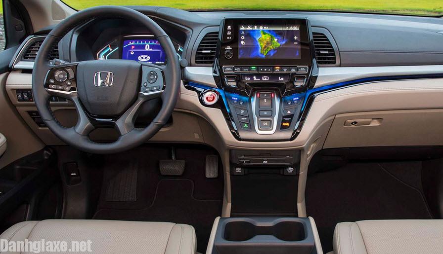Đánh giá Honda Odyssey 2018 về động cơ vận hành & cảm giác lái 3