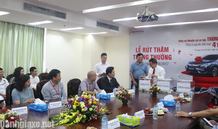 Honda Việt Nam công bố kết quả trúng thưởng xe Accord 1