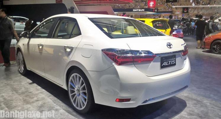 Toyota Corolla Altis 2018 bản đặc biệt ra mắt thị trường với nhiều tiện nghi hiện đại