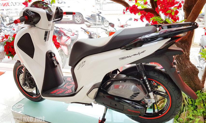 Giá xe máy Honda SH 2022 mới nhất tại TPHCM