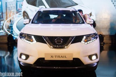 Giá xe Nissan X-Trail 2017 tháng 9 giảm đến 40 triệu kèm nhiều ưu đãi giá trị