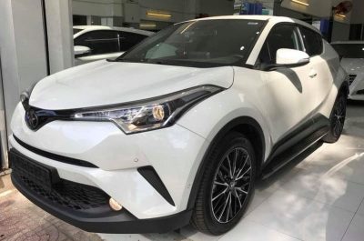 Toyota C-HR đầu tiên giá 1,8 tỷ bày bán tại Việt Nam