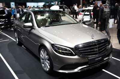 Đánh giá Mercedes C-Class 2019 về thiết kế nội ngoại thất và giá bán