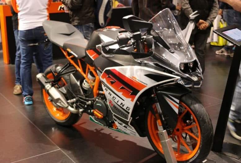 KTM RC390 2022  on Review  MCN